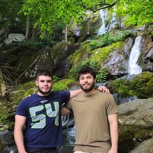 Meet your Posher, Larry